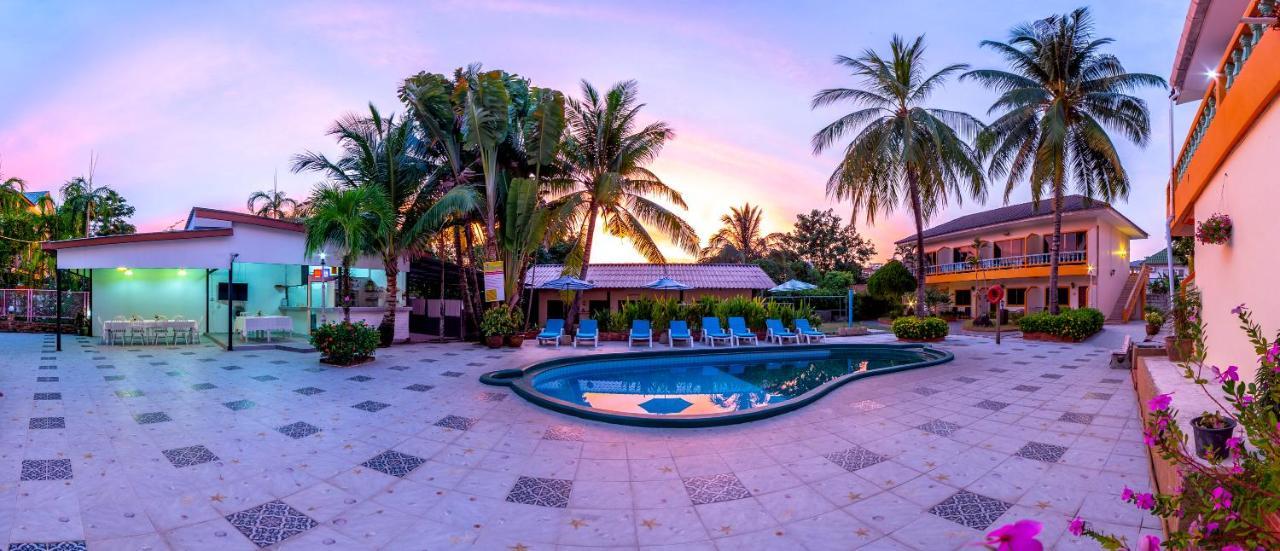 Patong Coconut Resort Hotel מראה חיצוני תמונה