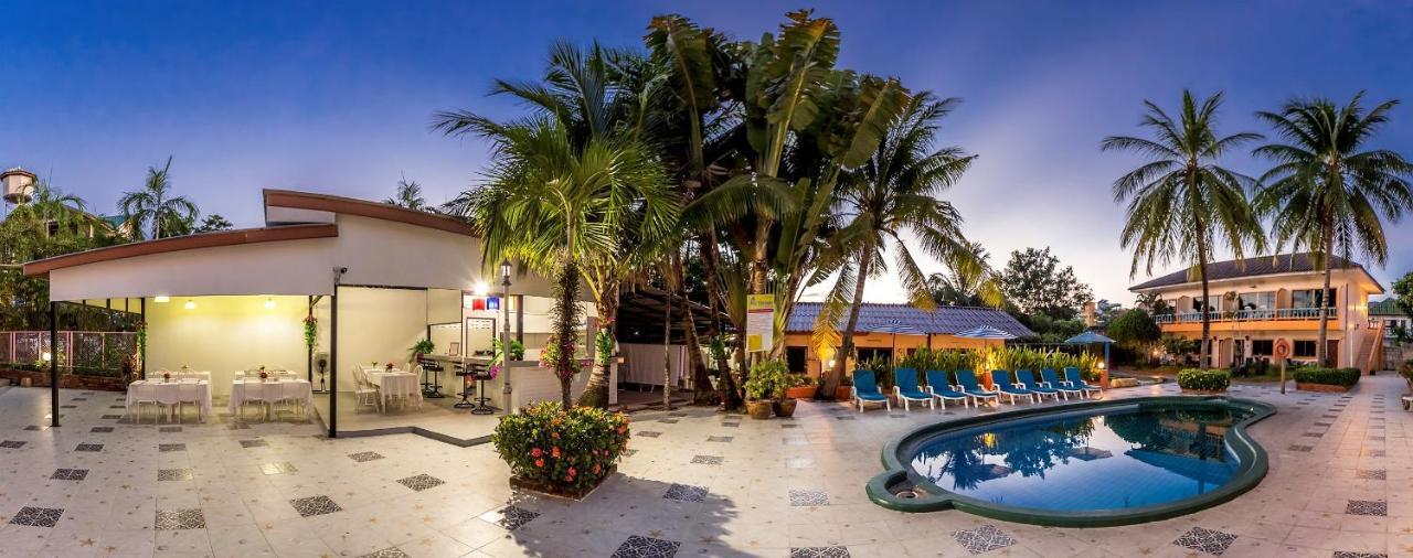 Patong Coconut Resort Hotel מראה חיצוני תמונה